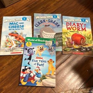 4 Level one readers including World‎ of Reading: Disney Junior: Five in …